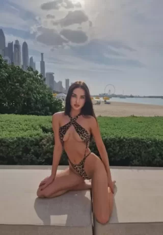 Calixta +971569407105