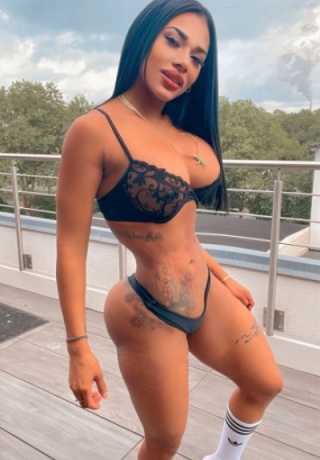 Latina. 1